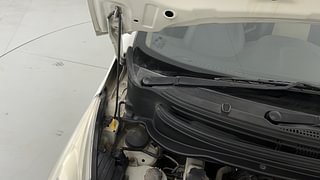 Used 2015 Hyundai Eon [2011-2018] Era + Petrol Manual engine ENGINE RIGHT SIDE HINGE & APRON VIEW