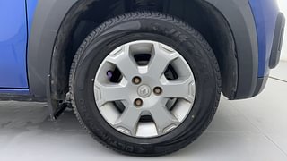 Used 2019 Renault Kwid [2017-2019] CLIMBER 1.0 Petrol Manual tyres RIGHT FRONT TYRE RIM VIEW