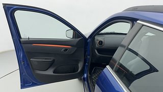 Used 2019 Renault Kwid [2017-2019] CLIMBER 1.0 Petrol Manual interior LEFT FRONT DOOR OPEN VIEW