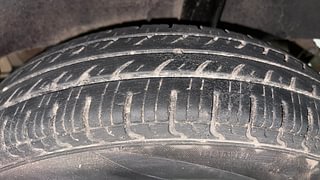 Used 2019 Renault Kwid [2015-2019] RXL Petrol Manual tyres LEFT REAR TYRE TREAD VIEW