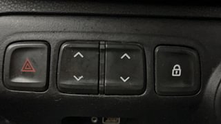 Used 2019 Renault Kwid [2017-2019] CLIMBER 1.0 Petrol Manual top_features Power windows