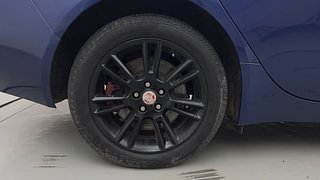 Used 2015 Jaguar XE [2016-2019] Portfolio Petrol Automatic tyres RIGHT REAR TYRE RIM VIEW