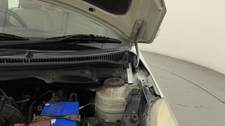 Used 2014 Maruti Suzuki Swift Dzire VXI Petrol Manual engine ENGINE LEFT SIDE HINGE & APRON VIEW
