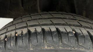Used 2022 Renault Kwid RXL Petrol Manual tyres RIGHT REAR TYRE TREAD VIEW