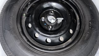 Used 2014 Maruti Suzuki Swift Dzire VXI Petrol Manual tyres SPARE TYRE VIEW