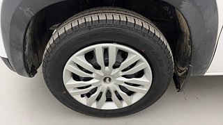 Used 2022 Renault Kwid RXL Petrol Manual tyres LEFT FRONT TYRE RIM VIEW