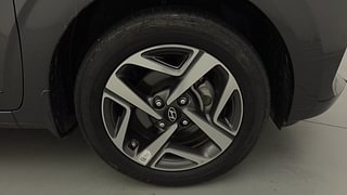 Used 2023 Hyundai Aura SX 1.2 Petrol Petrol Manual tyres RIGHT FRONT TYRE RIM VIEW