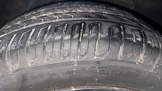 Used 2015 Jaguar XE [2016-2019] Portfolio Petrol Automatic tyres LEFT REAR TYRE TREAD VIEW