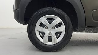 Used 2017 Renault Kwid [2015-2019] RXL Petrol Manual tyres RIGHT REAR TYRE RIM VIEW