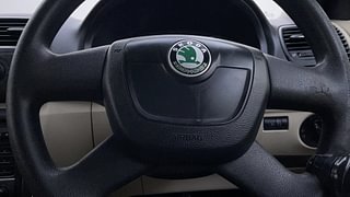 Used 2013 Skoda Fabia [2010-2015] Elegance 1.2 MPI Petrol Manual top_features Airbags