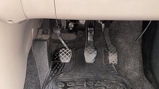 Used 2013 Skoda Fabia [2010-2015] Elegance 1.2 MPI Petrol Manual interior PEDALS VIEW