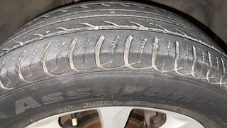 Used 2017 Ford EcoSport [2017-2021] Titanium 1.5L Ti-VCT Petrol Manual tyres RIGHT FRONT TYRE TREAD VIEW