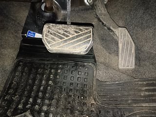 Used 2016 Maruti Suzuki Alto K10 [2014-2019] VXI AMT (O) Petrol Automatic interior PEDALS VIEW