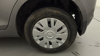 Used 2014 Maruti Suzuki Swift [2011-2017] VXi Petrol Manual tyres LEFT REAR TYRE RIM VIEW