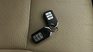 Used 2014 Honda City [2014-2017] VX CVT Petrol Automatic extra CAR KEY VIEW