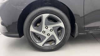 Used 2022 Hyundai Verna S+ Diesel Diesel Manual tyres LEFT FRONT TYRE RIM VIEW