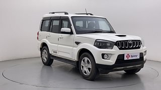 Used 2022 Mahindra Scorpio S9 Diesel Manual exterior RIGHT FRONT CORNER VIEW