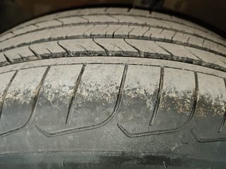 Used 2021 Kia Seltos HTK Plus G Petrol Manual tyres LEFT FRONT TYRE TREAD VIEW