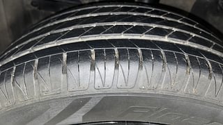 Used 2021 Maruti Suzuki Vitara Brezza [2020-2022] ZXI AT Petrol Automatic tyres LEFT FRONT TYRE TREAD VIEW