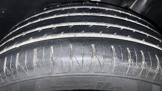Used 2021 Maruti Suzuki Vitara Brezza [2020-2022] ZXI AT Petrol Automatic tyres LEFT REAR TYRE TREAD VIEW