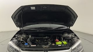 Used 2021 Maruti Suzuki Vitara Brezza [2020-2022] ZXI AT Petrol Automatic engine ENGINE & BONNET OPEN FRONT VIEW