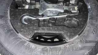 Used 2021 Maruti Suzuki Vitara Brezza [2020-2022] ZXI AT Petrol Automatic tyres SPARE TYRE VIEW