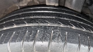 Used 2017 Hyundai Elite i20 [2014-2018] Asta 1.2 Petrol Manual tyres LEFT REAR TYRE TREAD VIEW