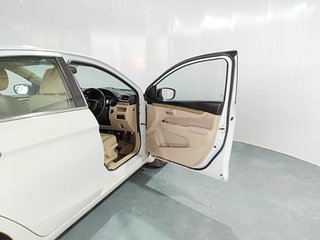 Used 2019 Maruti Suzuki Ciaz Alpha Petrol Petrol Manual interior RIGHT FRONT DOOR OPEN VIEW