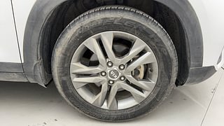 Used 2020 Kia Seltos HTX IVT G Petrol Automatic tyres RIGHT FRONT TYRE RIM VIEW