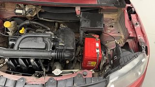 Used 2018 Renault Kwid [2017-2019] RXT 1.0 SCE Special Petrol Manual engine ENGINE LEFT SIDE VIEW