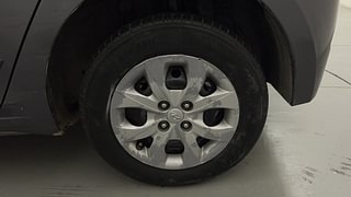 Used 2018 Hyundai Elite i20 [2014-2018] Sportz 1.2 Petrol Manual tyres LEFT REAR TYRE RIM VIEW