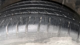 Used 2017 Hyundai Elite i20 [2014-2018] Asta 1.2 Petrol Manual tyres RIGHT REAR TYRE TREAD VIEW