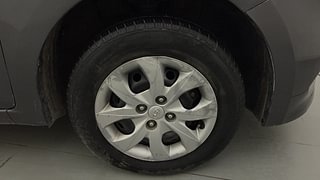 Used 2018 Hyundai Elite i20 [2014-2018] Sportz 1.2 Petrol Manual tyres RIGHT FRONT TYRE RIM VIEW