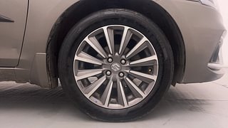 Used 2019 Maruti Suzuki Ciaz Alpha 1.5 Diesel Diesel Manual tyres RIGHT FRONT TYRE RIM VIEW