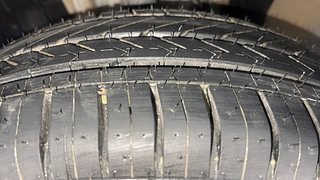 Used 2021 Renault Triber RXZ AMT Petrol Automatic tyres LEFT FRONT TYRE TREAD VIEW