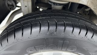 Used 2019 Maruti Suzuki Alto 800 [2016-2019] Vxi Petrol Manual tyres RIGHT REAR TYRE TREAD VIEW