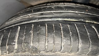 Used 2021 Renault Triber RXZ AMT Petrol Automatic tyres RIGHT REAR TYRE TREAD VIEW