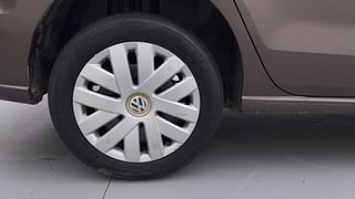 Used 2016 volkswagen Vento 1.5L Comfortline Diesel AT Diesel Automatic tyres RIGHT REAR TYRE RIM VIEW