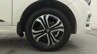 Used 2022 Tata Tigor Revotron XZ+ CNG Petrol+cng Manual tyres RIGHT FRONT TYRE RIM VIEW