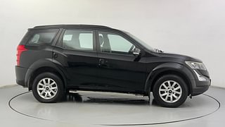 Used 2018 Mahindra XUV500 [2017-2021] W9 Diesel Manual exterior RIGHT SIDE VIEW