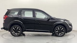 Used 2021 Mahindra XUV500 [2018-2020] W11 Diesel Manual exterior RIGHT SIDE VIEW