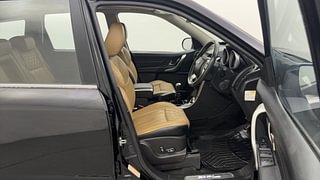 Used 2021 Mahindra XUV500 [2018-2020] W11 Diesel Manual interior RIGHT SIDE FRONT DOOR CABIN VIEW