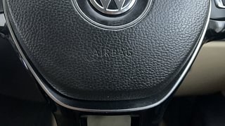 Used 2016 Volkswagen Polo [2014-2020] Highline 1.5 (D) Diesel Manual top_features Airbags