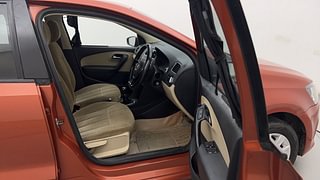 Used 2016 Volkswagen Polo [2014-2020] Highline 1.5 (D) Diesel Manual interior RIGHT SIDE FRONT DOOR CABIN VIEW
