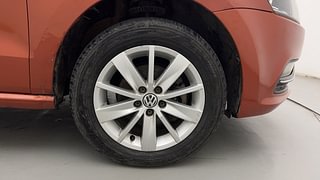 Used 2016 Volkswagen Polo [2014-2020] Highline 1.5 (D) Diesel Manual tyres RIGHT FRONT TYRE RIM VIEW