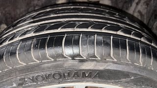 Used 2016 Volkswagen Polo [2014-2020] Highline 1.5 (D) Diesel Manual tyres LEFT REAR TYRE TREAD VIEW