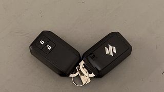 Used 2022 Maruti Suzuki Grand Vitara Alpha Plus Intelligent Hybrid eCVT Hybrid Automatic extra CAR KEY VIEW