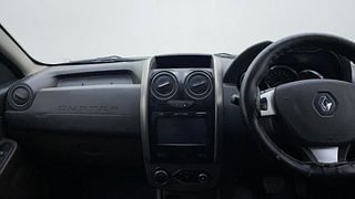 Used 2017 Renault Duster [2015-2019] 110 PS RXZ 4X2 AMT Diesel Automatic interior MUSIC SYSTEM & AC CONTROL VIEW