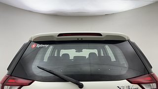 Used 2021 Mahindra XUV500 [2018-2021] W5 Diesel Manual top_features Rear defogger