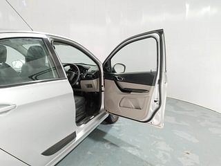 Used 2019 Tata Tiago [2016-2020] Revotron XZA AMT Petrol Automatic interior RIGHT FRONT DOOR OPEN VIEW